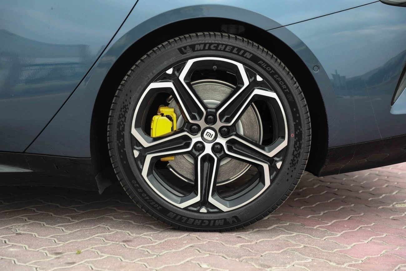 Xiaomi SU7 2025 XIAOMI SU7 MAX - GREY inside GREY | Export Price