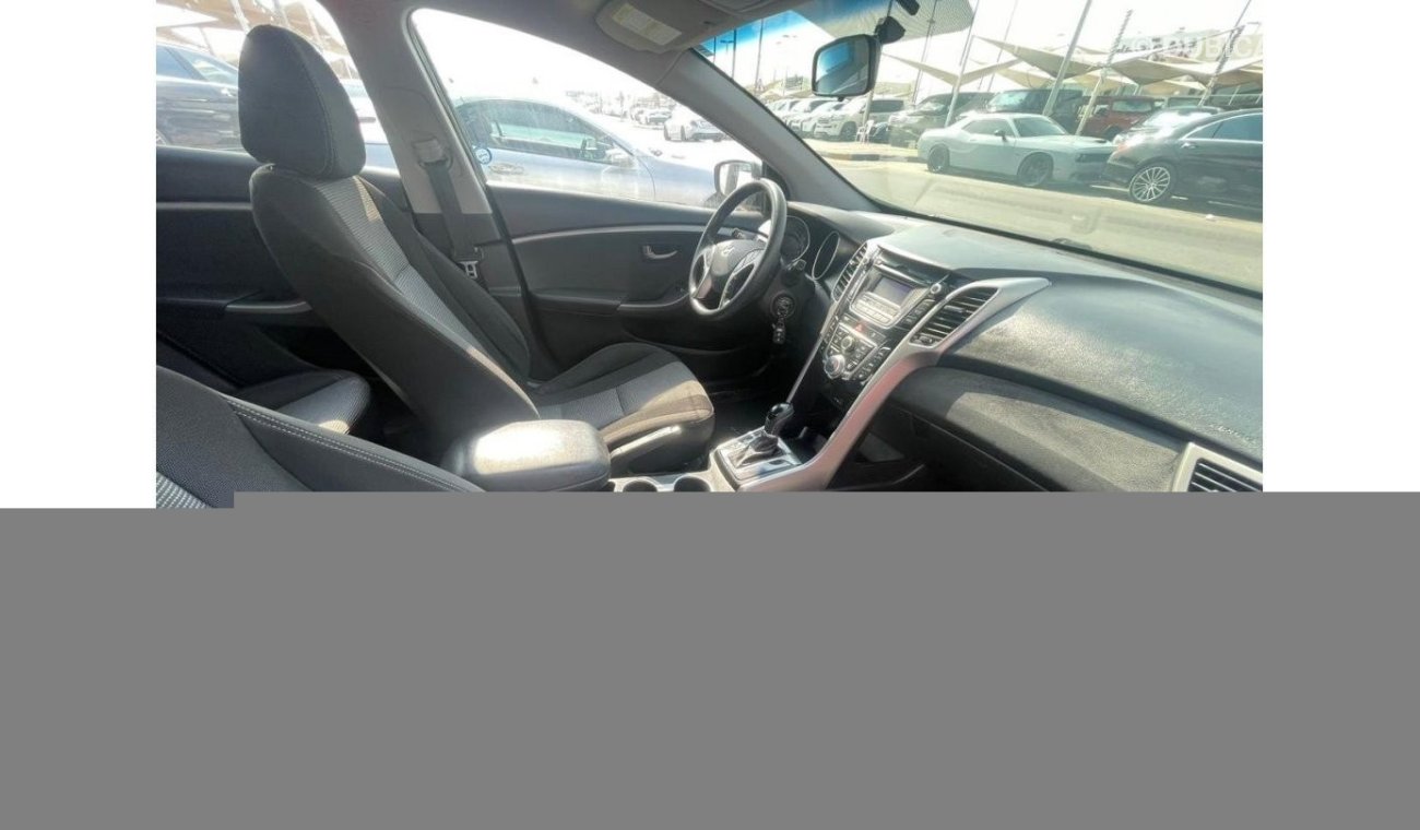 Hyundai Elantra Model 2013 imported from Canada customs papers 4 cylinder cattle 229000km