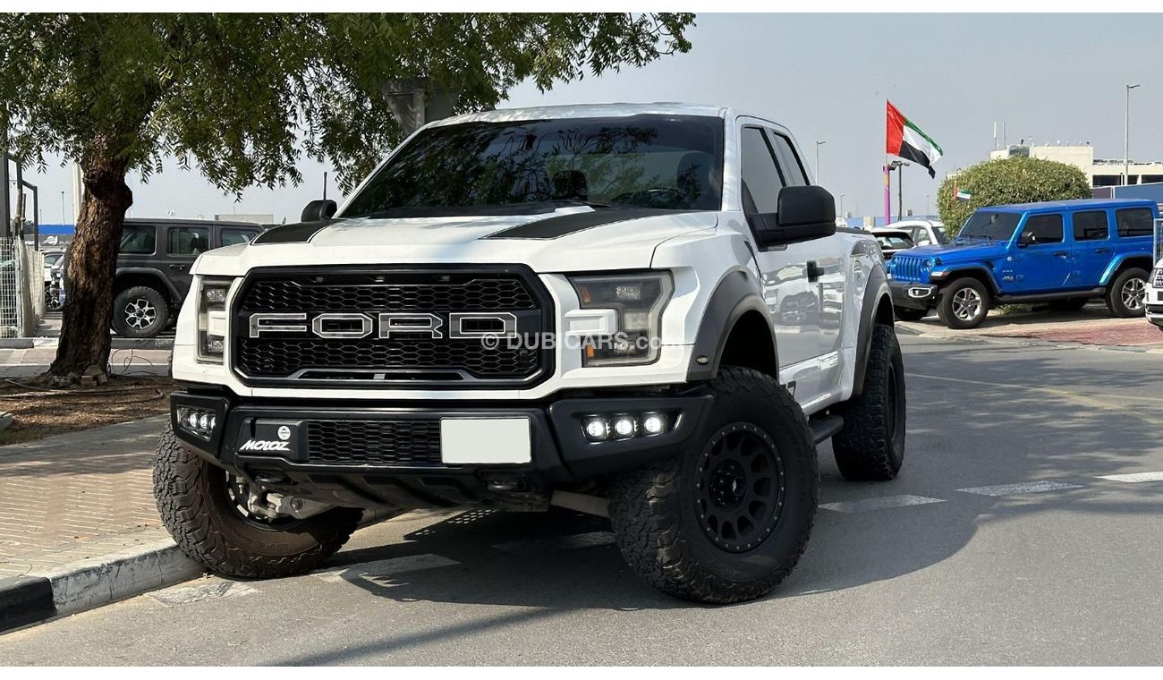 Used Ford F-150 SVT Raptor GCC Specs 2018 for sale in Dubai - 699032