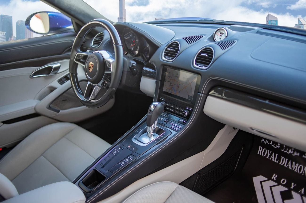 Porsche Cayman GTS | GCC | Under warranty