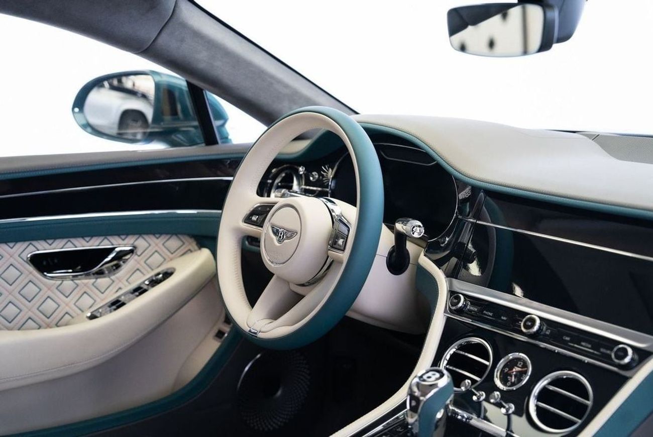 Bentley Continental GT SPEED 6.0L W12 (626 HP)