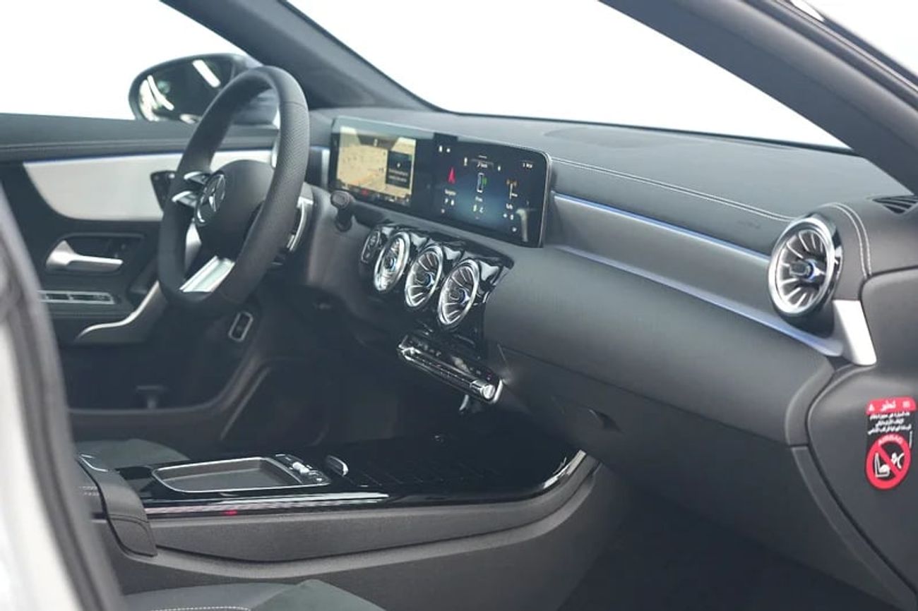 Mercedes-Benz CLA 250 Summer Offer | 200 | GCC 0km | Agency Warranty | AMG Line