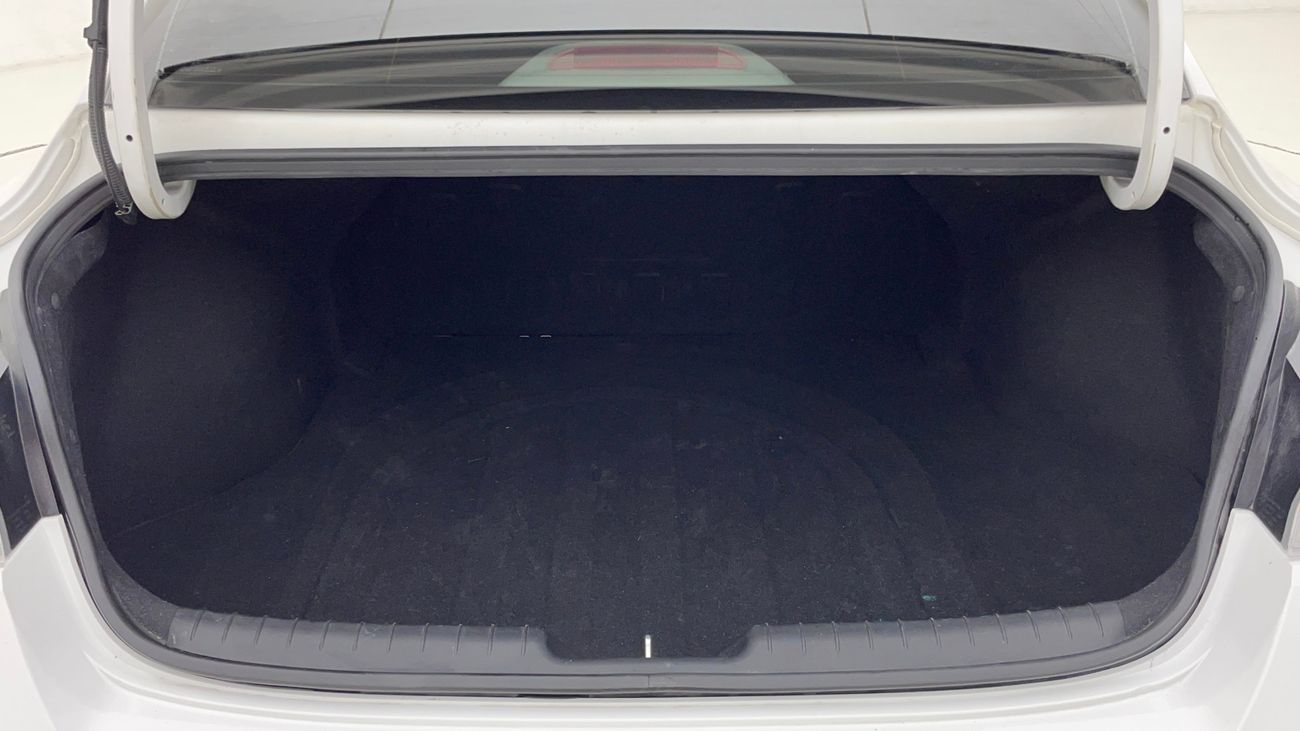 Hyundai Elantra SMART 1.6 | Zero Down Payment | Home Test Drive