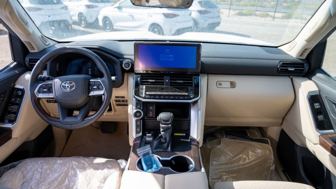 Toyota Land Cruiser VX-V 4.0L | Petrol | V6 | Automatic | 7 Seater | 4 Door