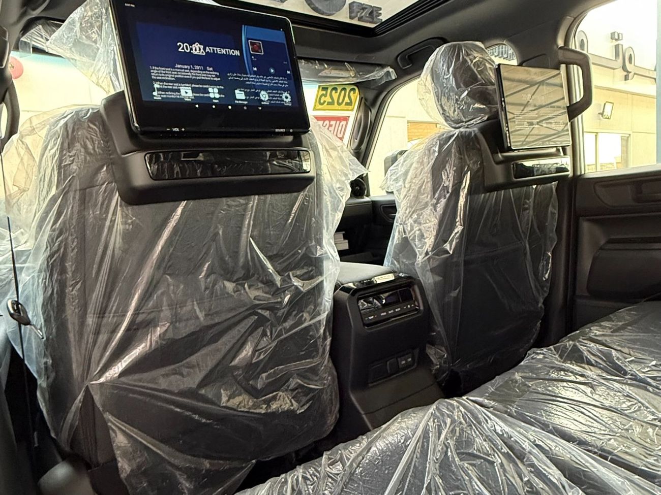 Toyota Prado 2.8 DIESEL 20 INCH ALLOY RIMS **التصدير فقط خارج الخليج**EXPORT ONLY**