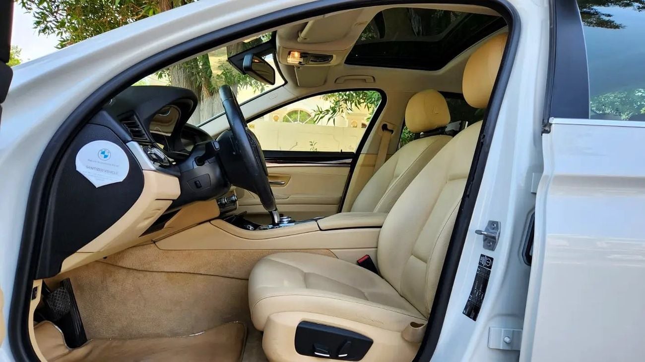 بي أم دبليو 520i إكسكلوسيف AMAZING CONDITION 520i EXCLUSIVE || original paint || FULL SERVICE HISTORY