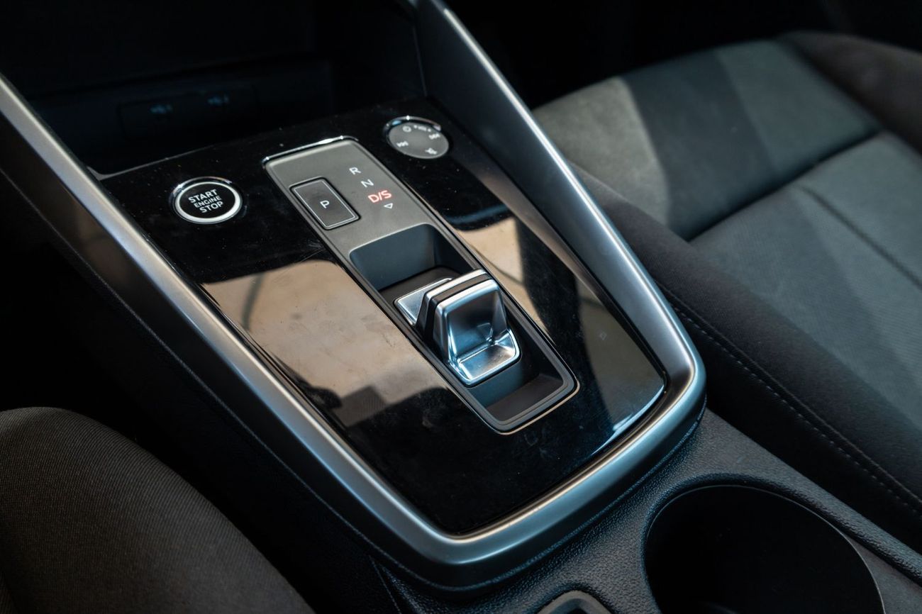 Audi A3 35 TFSI 1.4L 35 TFSI 1.5L