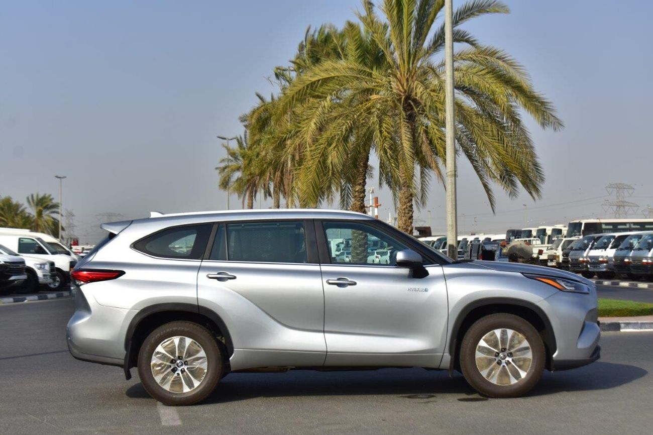 Toyota Highlander GLE Hybrid 2.5L AT