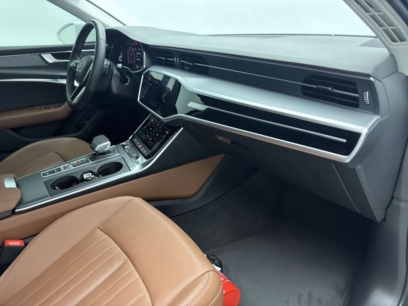 أودي A6 40 TFSI ADVANCED 40 TFSI (190 HP)