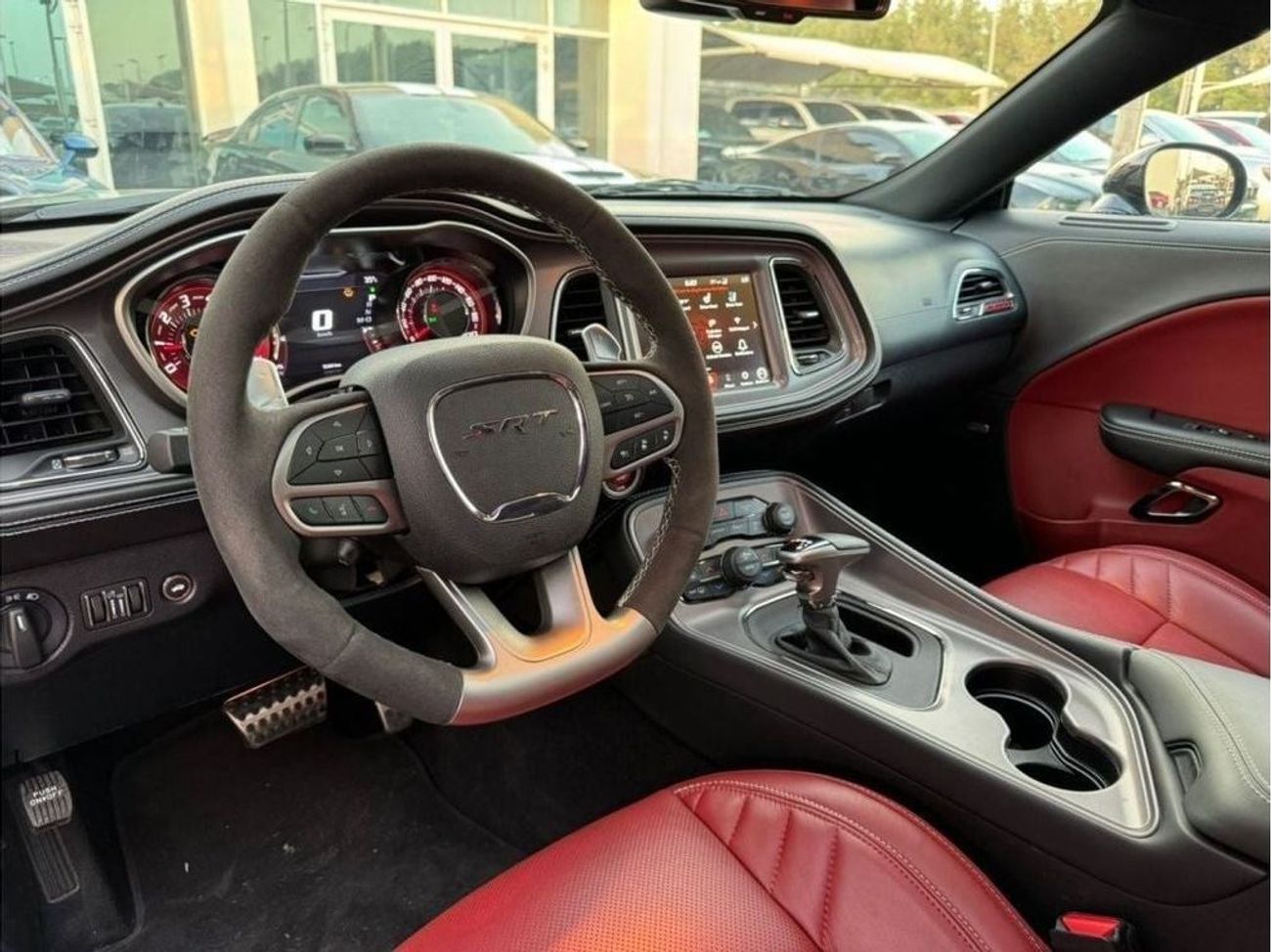 دودج تشالينجر دودج تشالنجر هيلكات SRT 2023 لاست كول 717 HP فل ابشن بحاله ممتازه