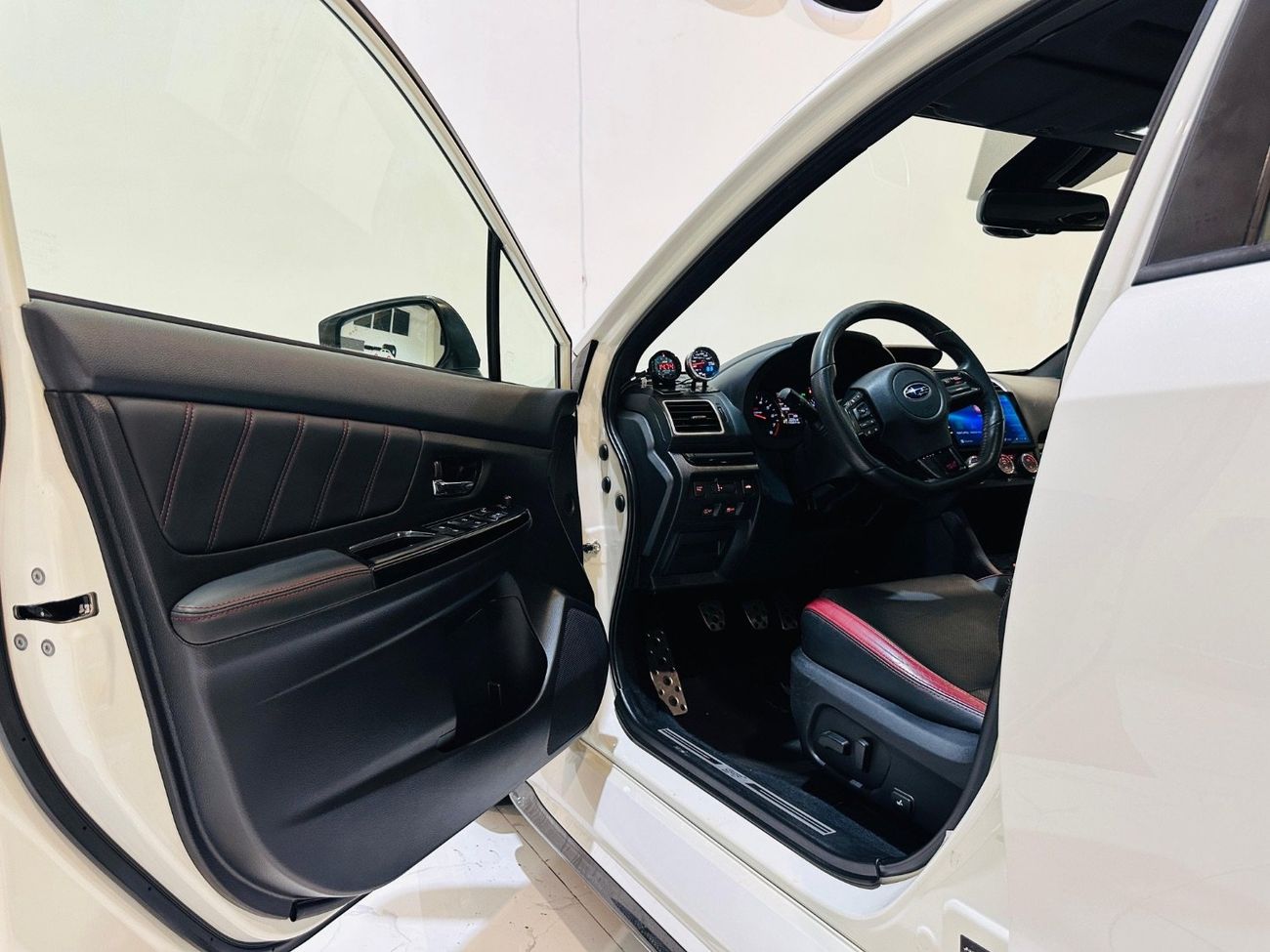 سوبارو امبريزا WRX STI