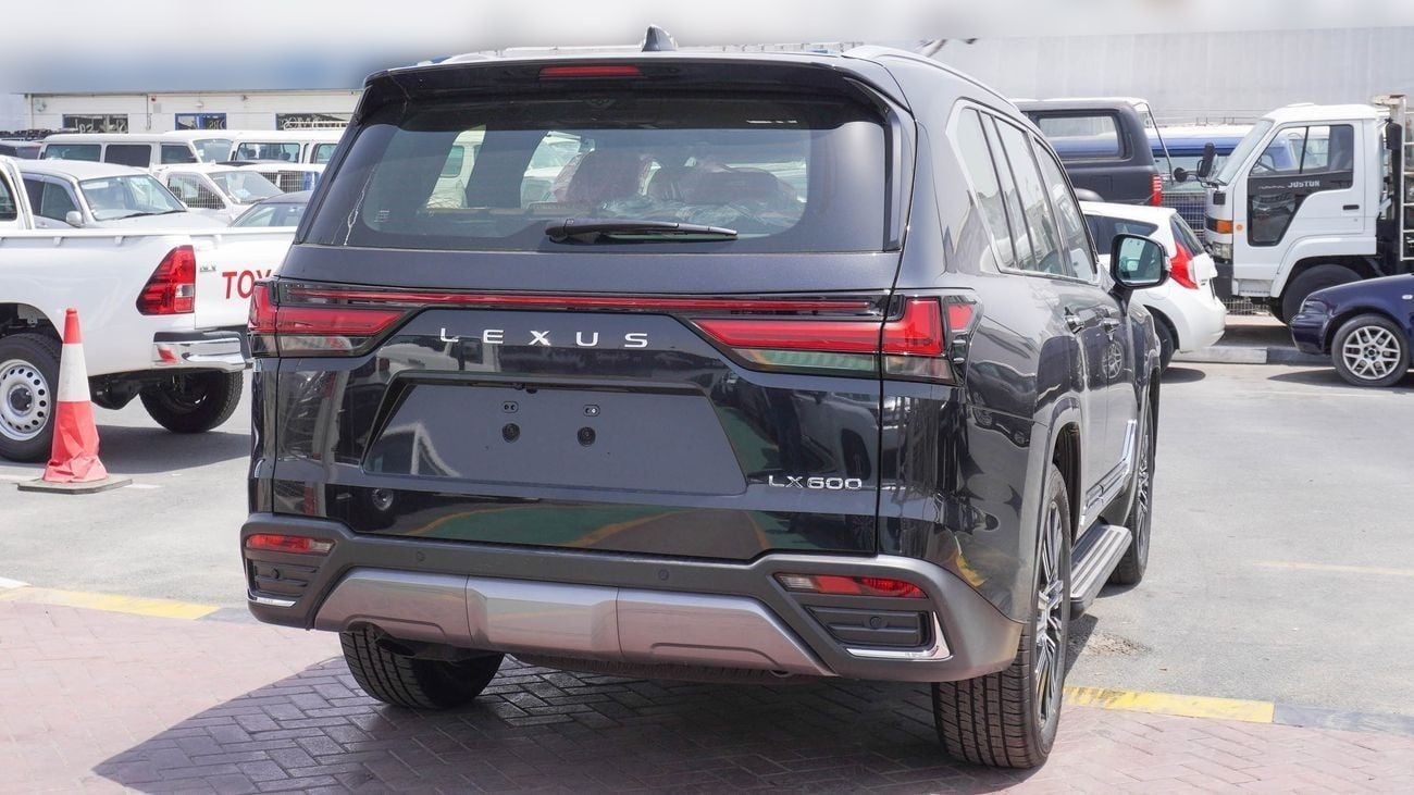 Lexus LX600 SIGNATURE 3.5L V6