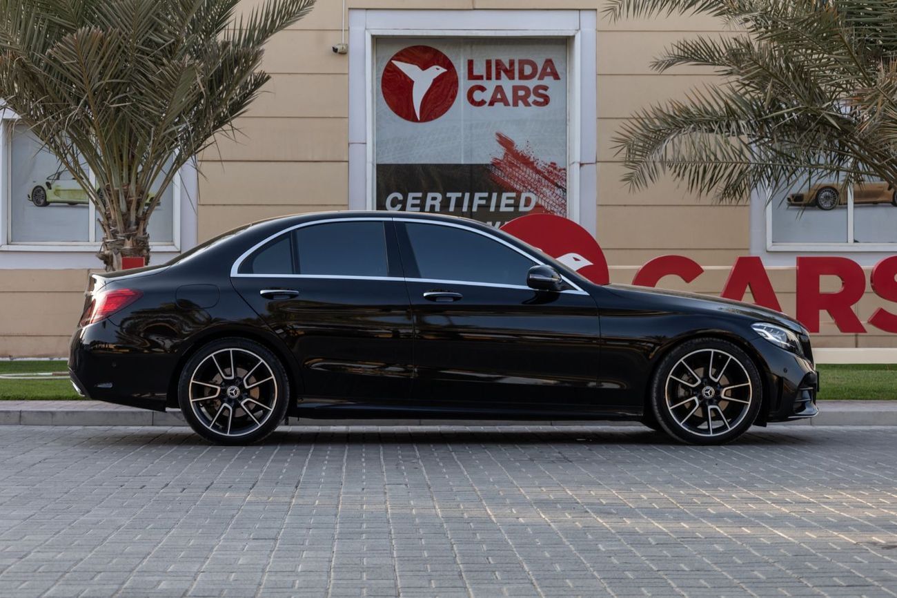 Mercedes-Benz C 200 AMG