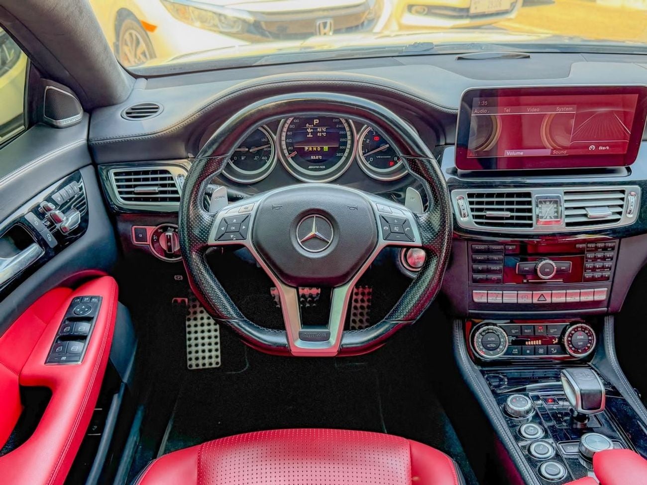 مرسيدس بنز CLS 63 AMG STD STD