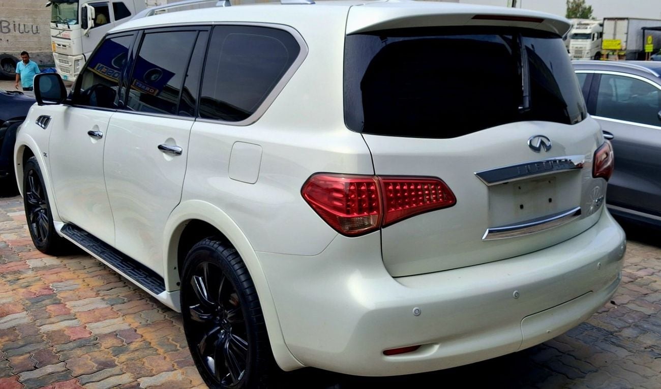 إنفينيتي QX80 Black Edition 8 5.6L