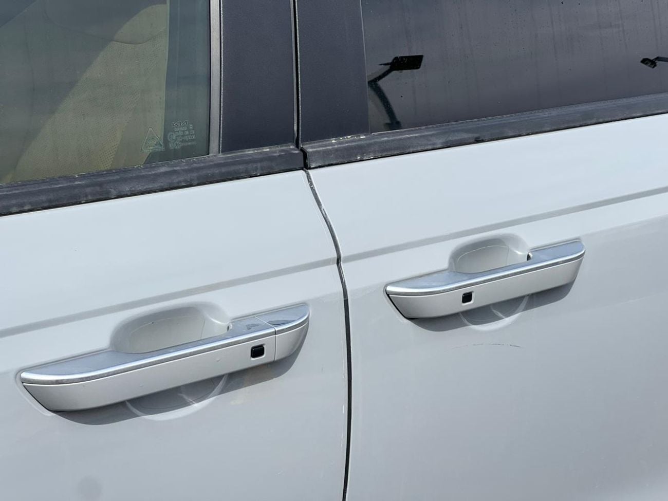 كيا كارنيفال EX KIA CARNIVAL