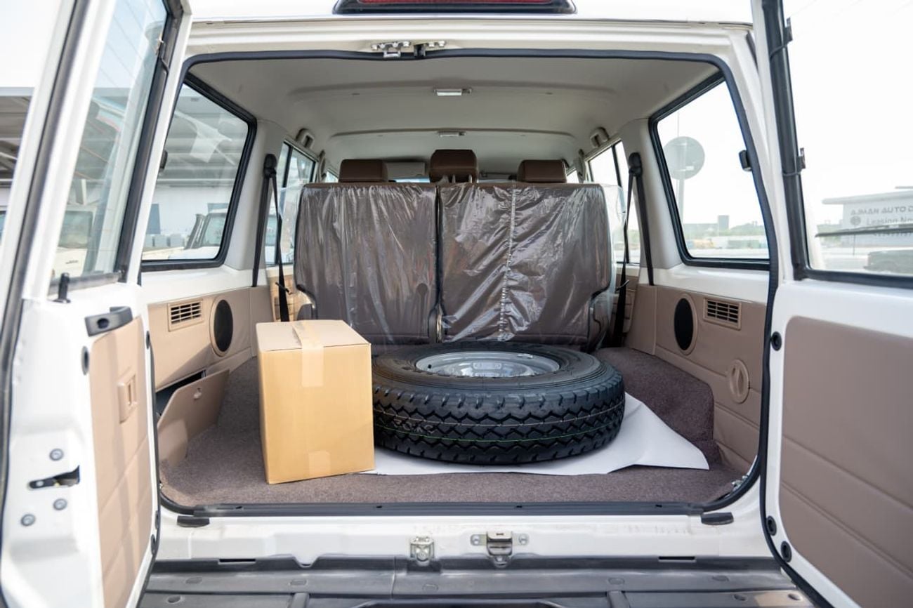 تويوتا لاند كروزر 70 Toyota LC 76 4.0L Petrol E Automatic 2025