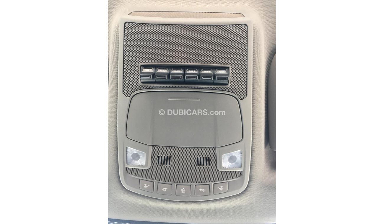 Ford F 550 XL-6.7L POWER STROKE TURBO DIESEL-SUPER DUTY CHASSIS.4X4-A/T-2019 MODEL YEAR (FOR GCC AND EXPORT)