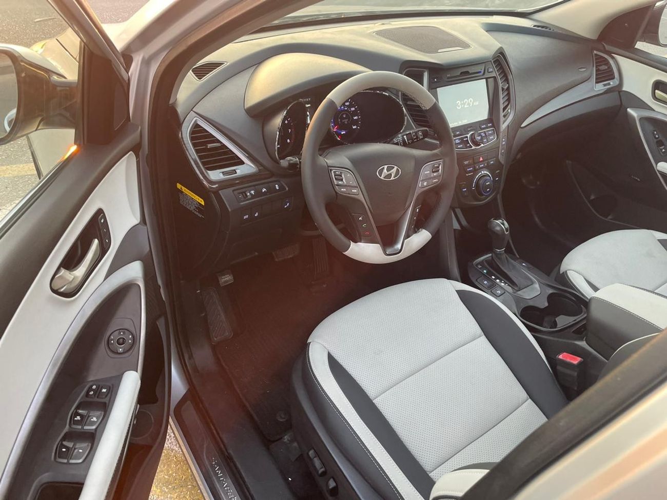 هيونداي سانتا في 2016 Hyundai Santa Fe Ultimate Sports 2.0L Turbo Full Option Panoramic View - Sensor and Radar - 98,