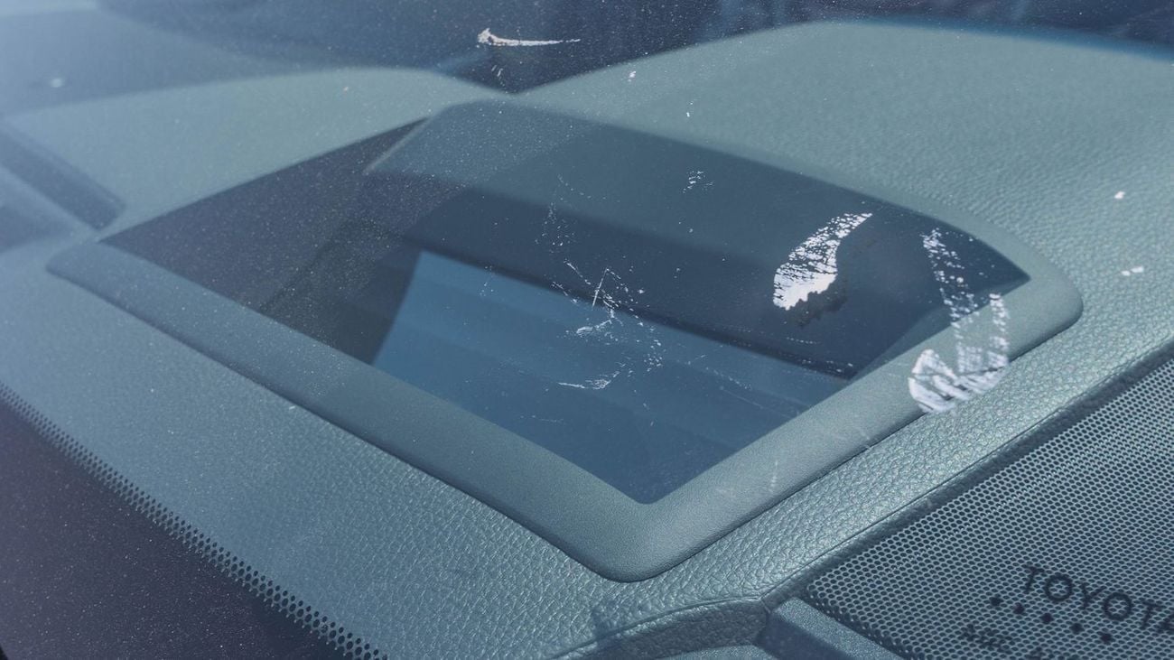 Toyota Land Cruiser 2026 Toyota Land Cruiser 300 GR-Sport 3.5L AT Petrol (Black-red)