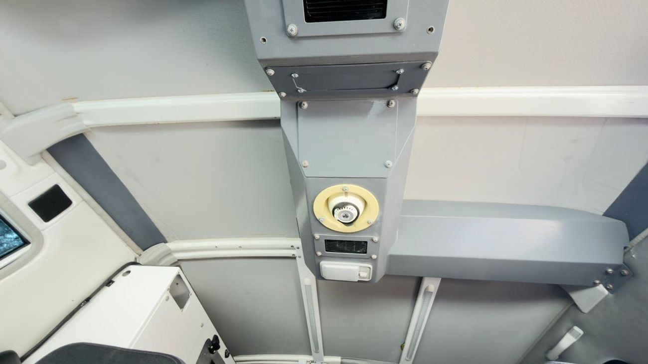 تويوتا لاند كروزر 70 2018 | 4.5L DIESEL | MANUAL TRANSMISSION | RIGHT-HAND-DRIVE | MODIFIED TO AMBULANCE | HEAVY BULL BAR