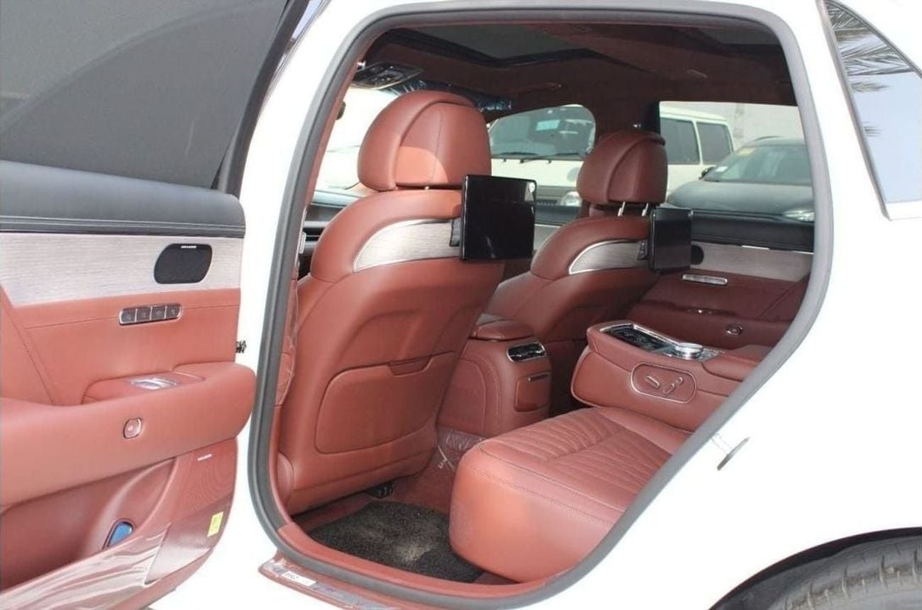 Genesis G90 ROYAL Genesis G90 3.5L Twin Turbo