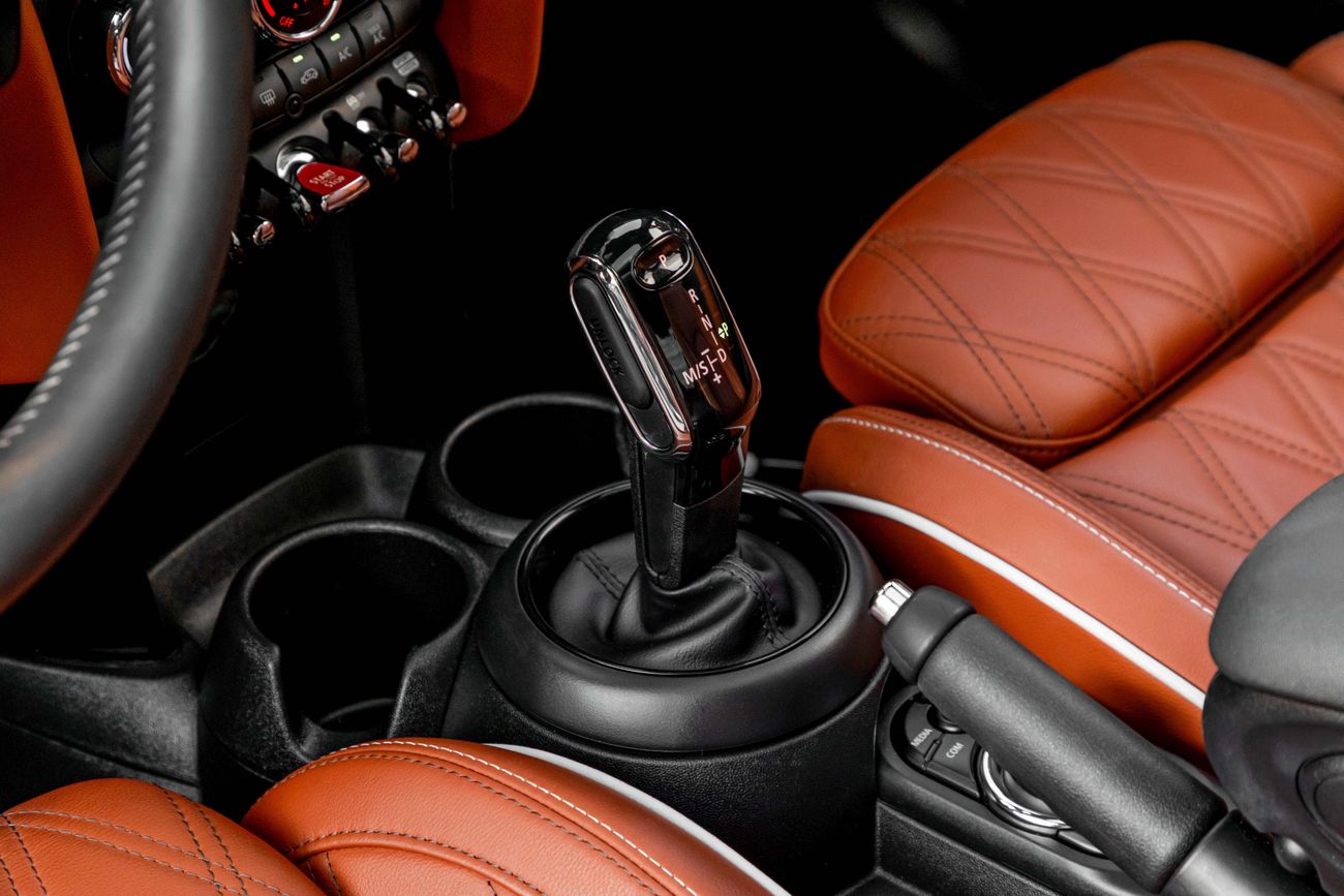 Mini Cooper Cooper S | 1,763 P.M | 0% Downpayment | LOW KMS | WARRANTY