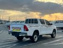 تويوتا هيلوكس 2022 Toyota Hilux GL 2.7L V4 - 4x4 AWD Original Paint - GCC -  Patrol Automatic