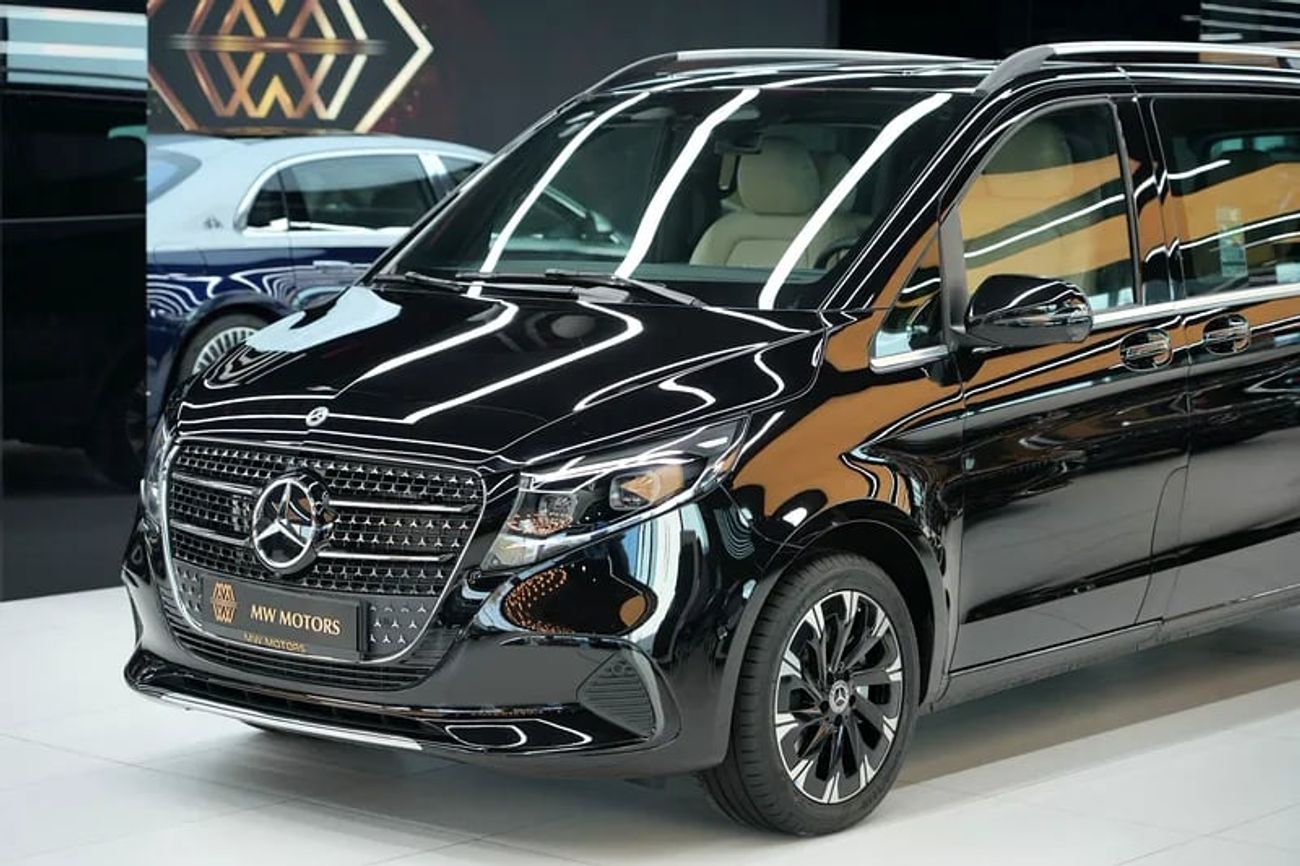 Mercedes Maybach V Class Maybach Mercede-Benz V 300 AVANTGARDE | GCC 0km | Agency Warranty | 360 View | 64 colors Ambeint Lights