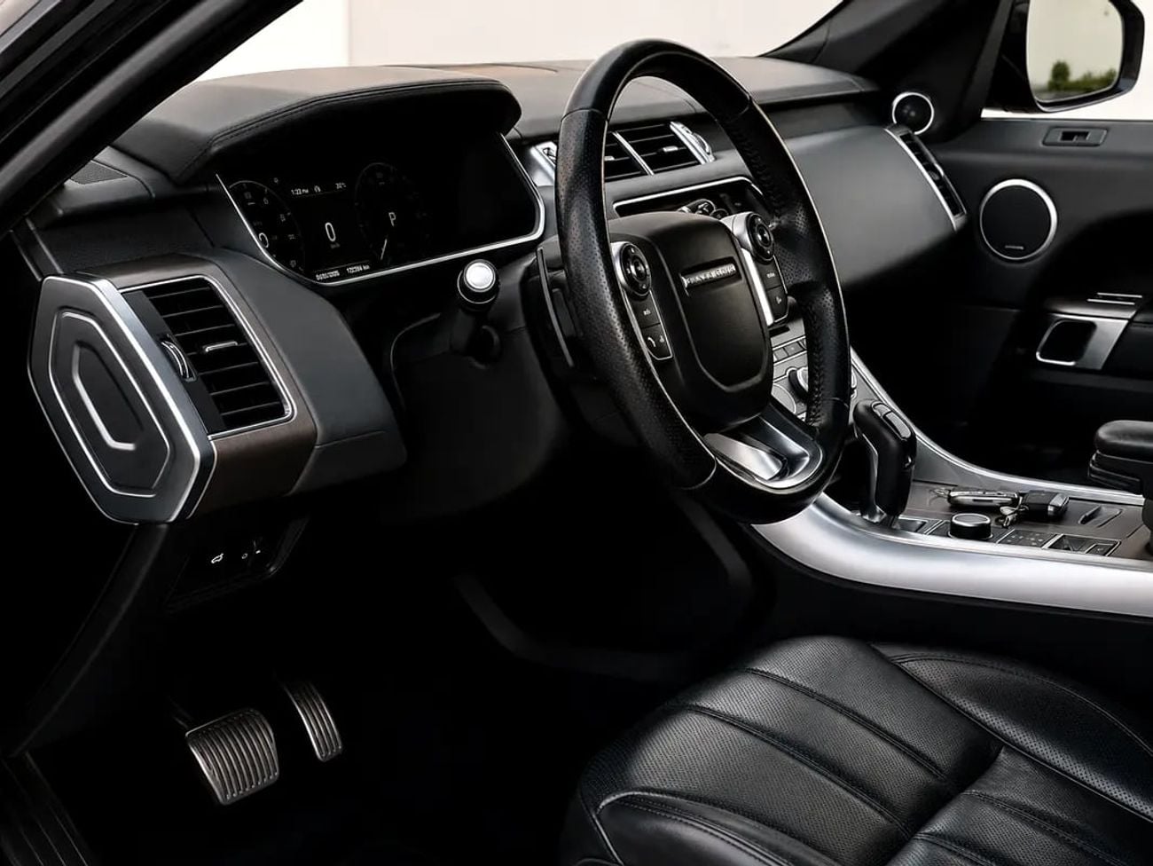 لاند روفر رينج روفر سبورت HSE Pristine HSE | GCC Specs | Low Mileage