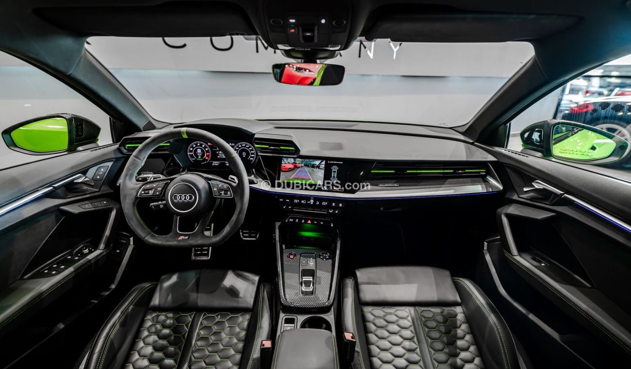 Audi RS3 TFSI quattro 2022 Audi RS3, Audi Warranty + Service Contract, Carbon Pack, Low Kms, GCC