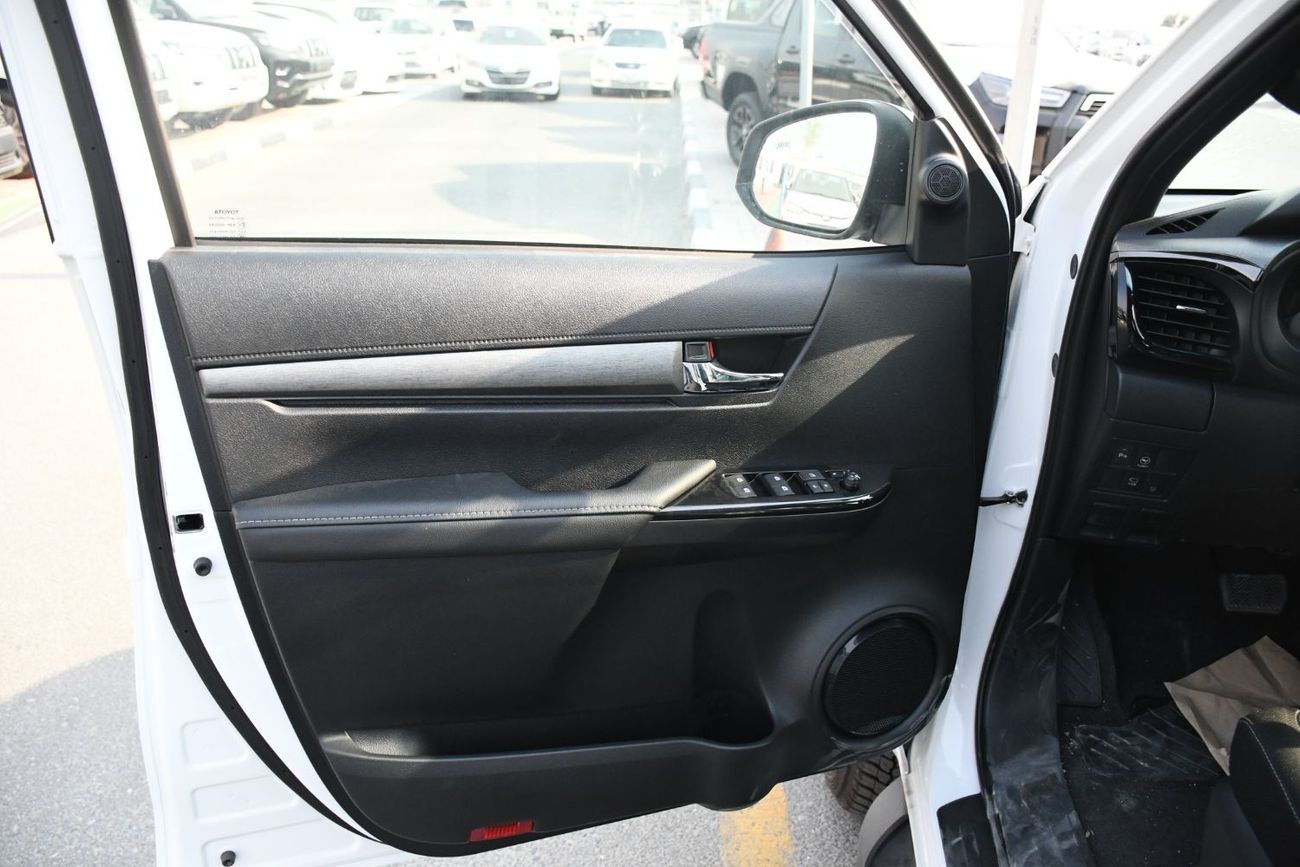 Toyota Hilux 2024 Toyota Hilux Adventure  4.0L Full option