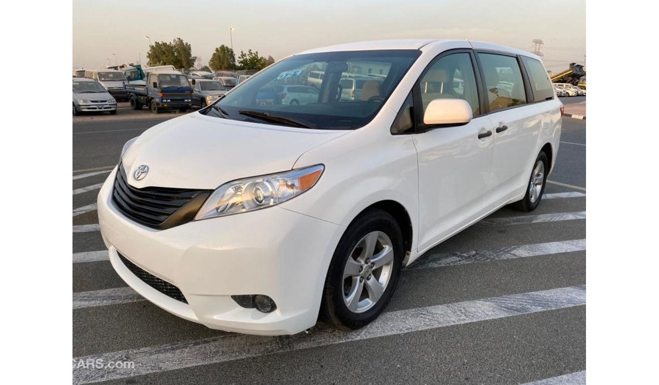 Toyota Sienna 2016 TOYOTA SIENNA