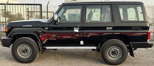 Toyota Land Cruiser 70 2025 Toyota Land Cruiser LC76 5-Door Hardtop LX 4.0L V6 Petrol M/T 4x4 Export Only