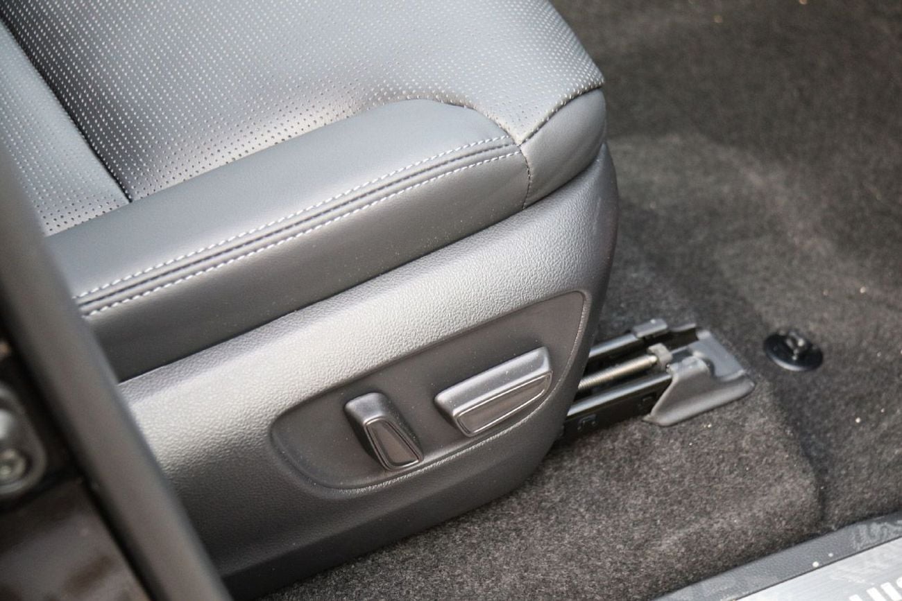 تويوتا لاند كروزر 2026 Toyota Land Cruiser VX 4.0L AT Petrol (Full Option)