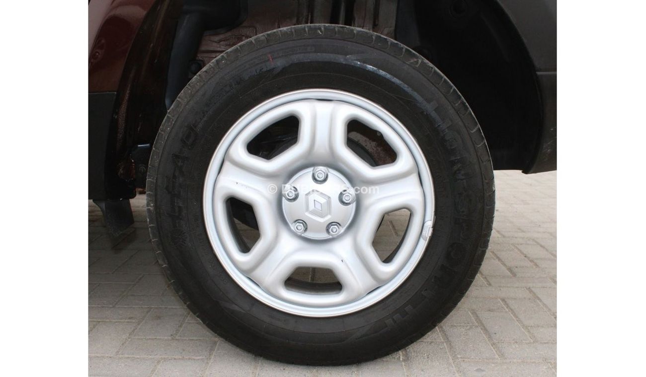 Renault Duster RENAULT DUSTER 2017 BROWN GCC EXCELLENT CONDITION WITHOUT ACCIDENT