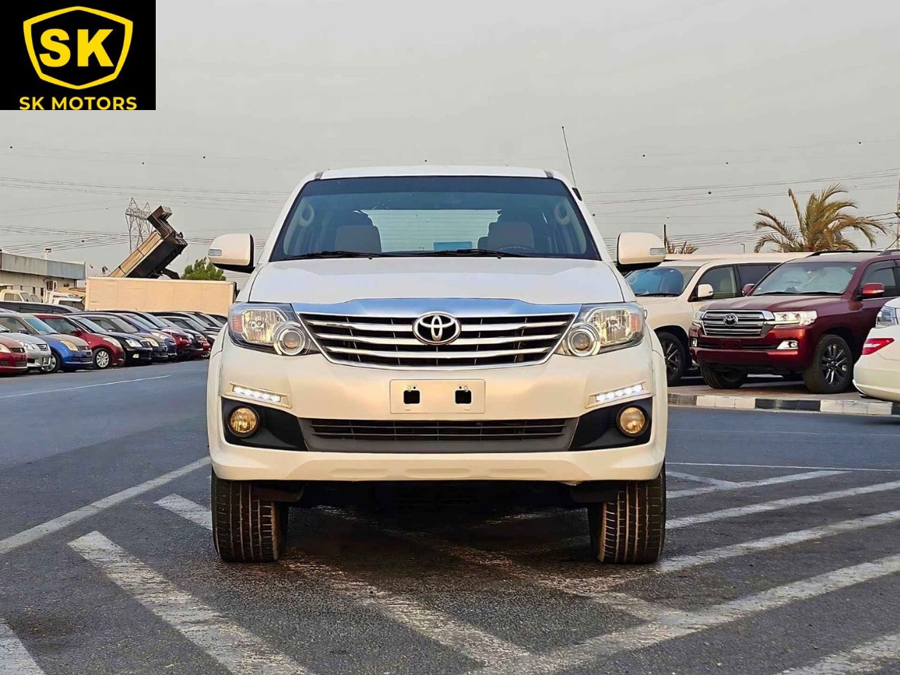 Toyota Fortuner EXR/ V4 2.7L/ 4WD GCC/ CLEAN CONDITION/ EXPORT ONLY / LOT#64417