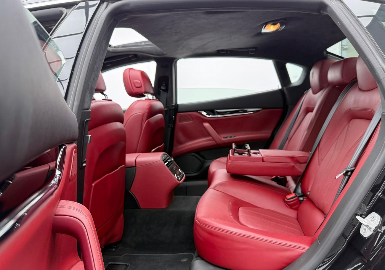 Maserati Quattroporte GTS 3.8L 2015 Maserati Quattroporte GTS, Service History, Very Low Km, Excellent Condition, GCC