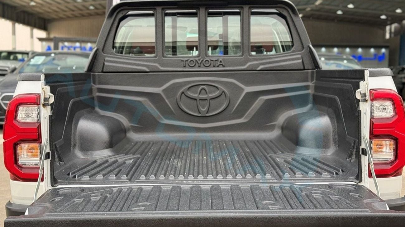Toyota Hilux (For Export , НА ЭКСПОРТ) S-GLX 2.7L 4X4 GCC 2026 Без пробега