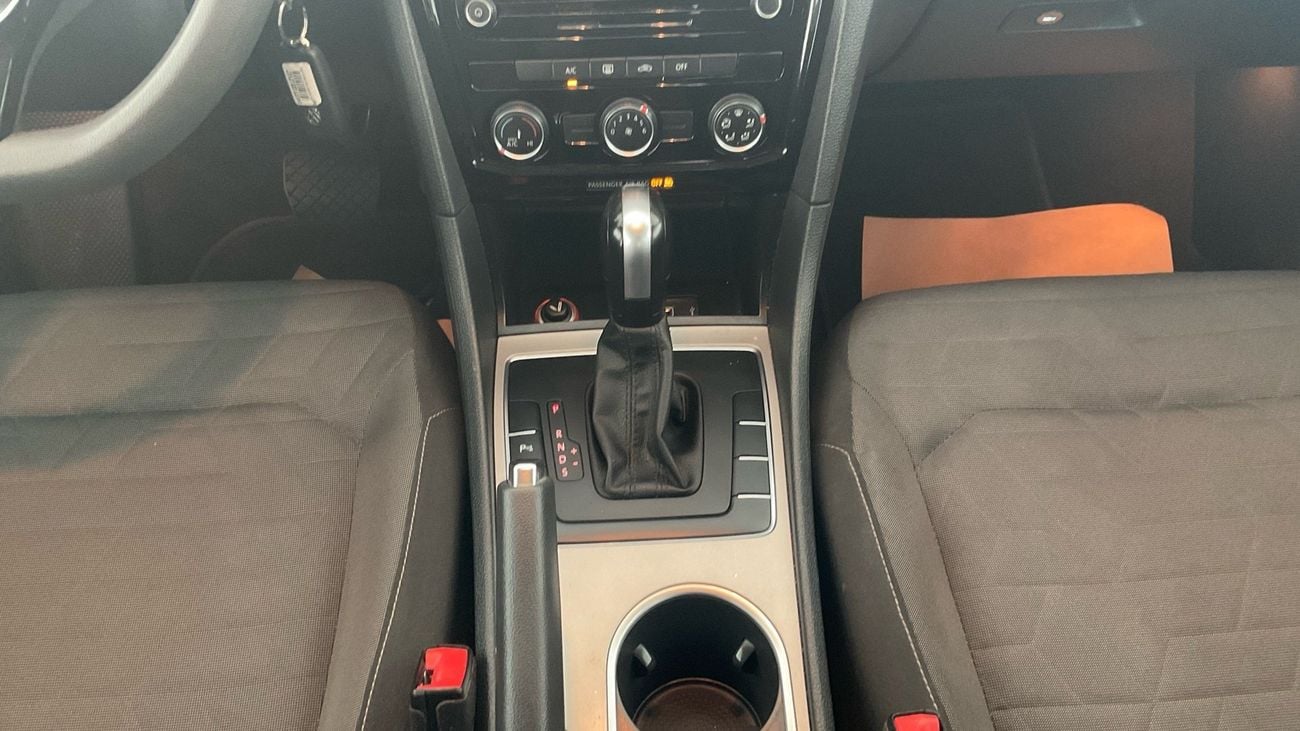 فولكس واجن باسات Trendline | شامل الضمان | 0 ﺪﻔﻋﺓ ﺃﻮﻟﻯ