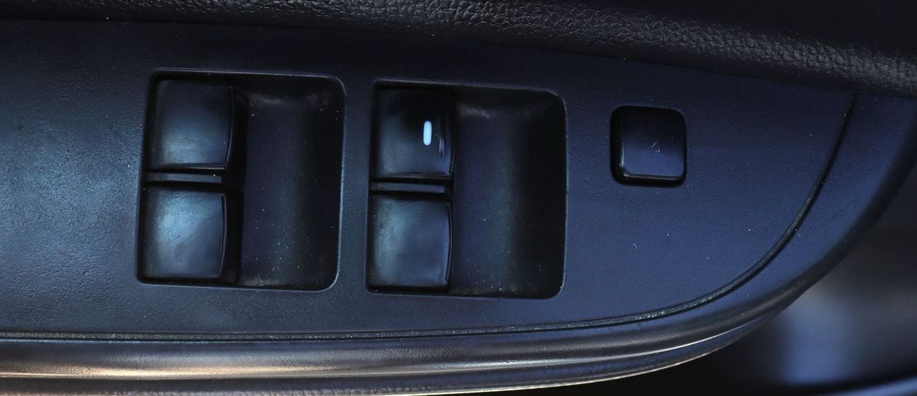 Mitsubishi L200 GL 2.5L Double Cab Utility 4WD Mitsubishi L200 - 2020 - GCC- Accident-free - 2.5L- 4X4 - in excellen