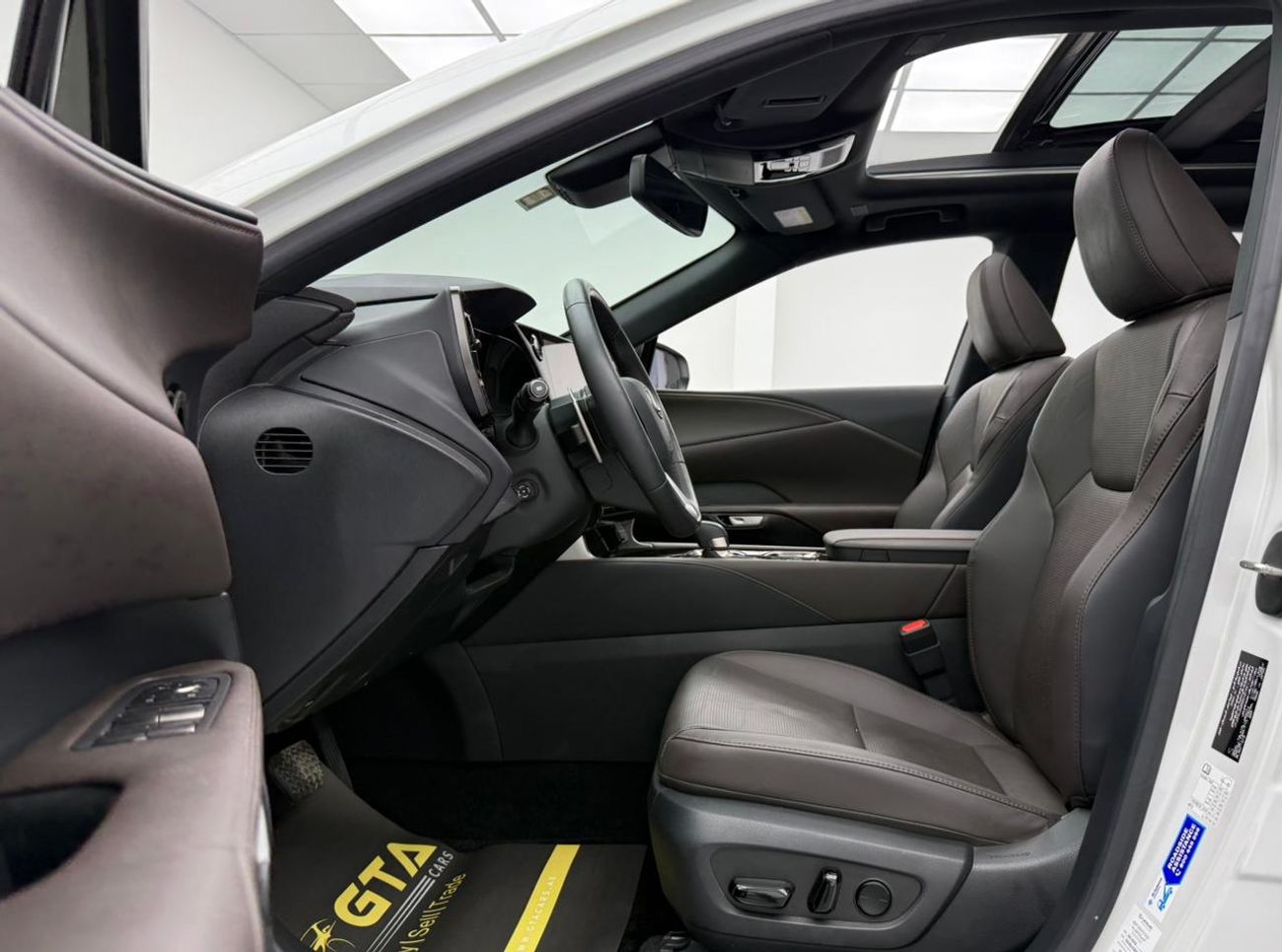 Lexus RX350 2024 Lexus RX 350 Prestige ,Lexus Warranty ,Lexus Service History ,GCC