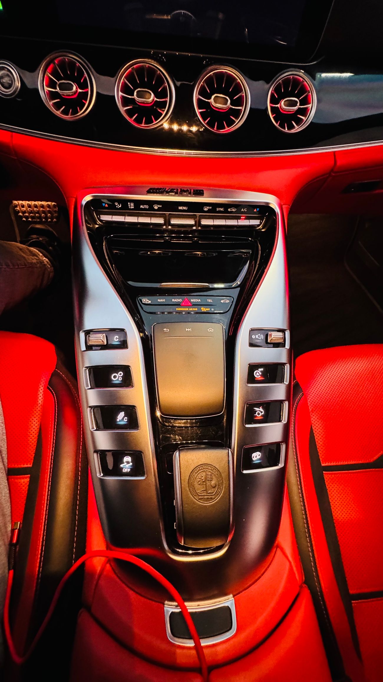 مرسيدس بنز ايه ام جي جي تي 43