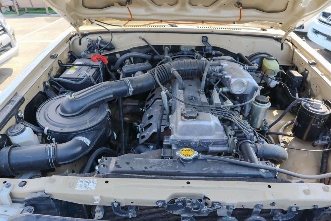 Toyota Land Cruiser Pick Up Land cruiser single cabin model 2009 4.0L LX 24 VALVE