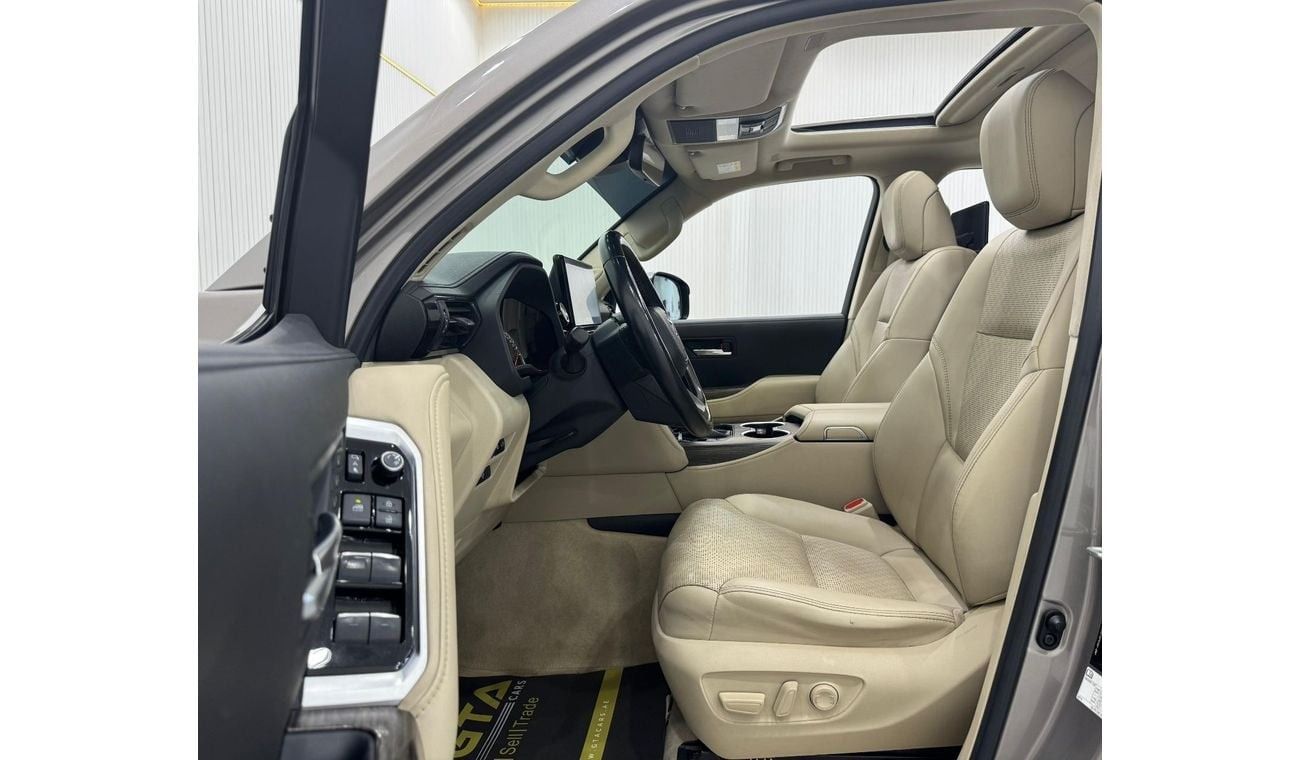 Toyota Land Cruiser VXR 4.0L 2022 Toyota Land Cruiser VXR 4.0, 2026 Toyota Warranty, Fully Loaded, 7 Seater, GCC