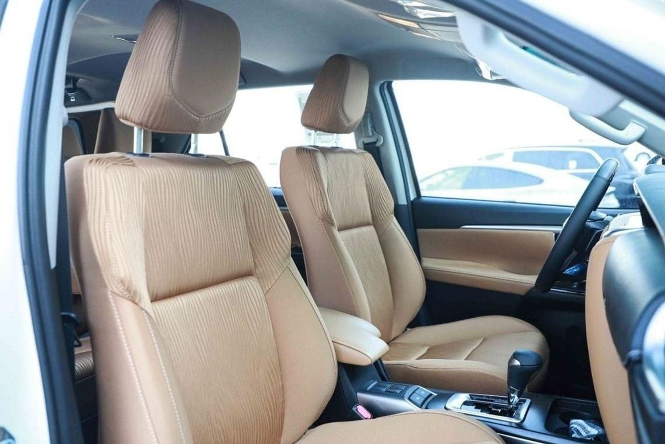 تويوتا فورتونر 2024 Toyota Fortuner GXR 4.0 - PLATINUM WHITE PEARL inside TAN | Export Only