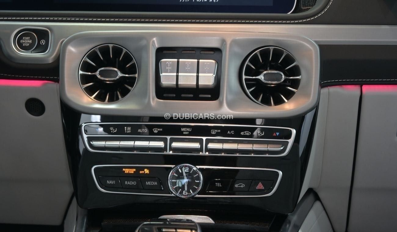 Mercedes-Benz G 63 AMG MERCEDES-BENZ G63 AMG BITURBO  DOUBLE NIGHT PACKAGE, MAYBACH WHEELS, FULL CARBON. IN EXCELLENT CONDI