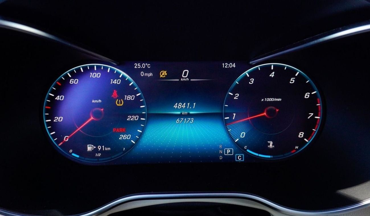 مرسيدس بنز GLC 300 4MATIC 2.0L Mercedes GLC300 AMG  OFFER PRICE 2022 FULLY LOADED