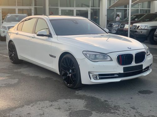 BMW 750Li BMW 750Li_2013_Excellent_Condihion