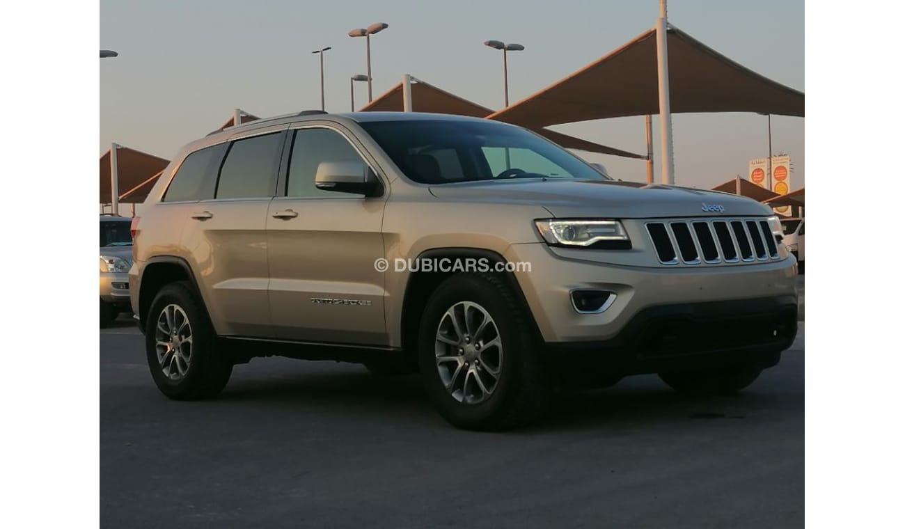 Jeep Grand Cherokee Jeep Grand Cherooke 2014 GCC Specefecation Very Clean